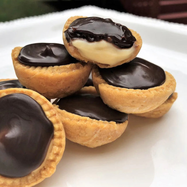 Boston-Cream-Tartlet-700