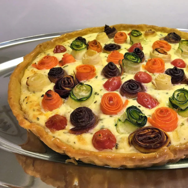 Rainbow-Rose-Veggie-Tart-700