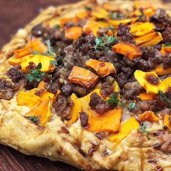 Squash-Sausage-Crostata-700