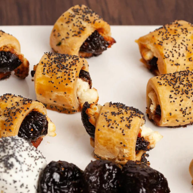 figs-in-blanket-700
